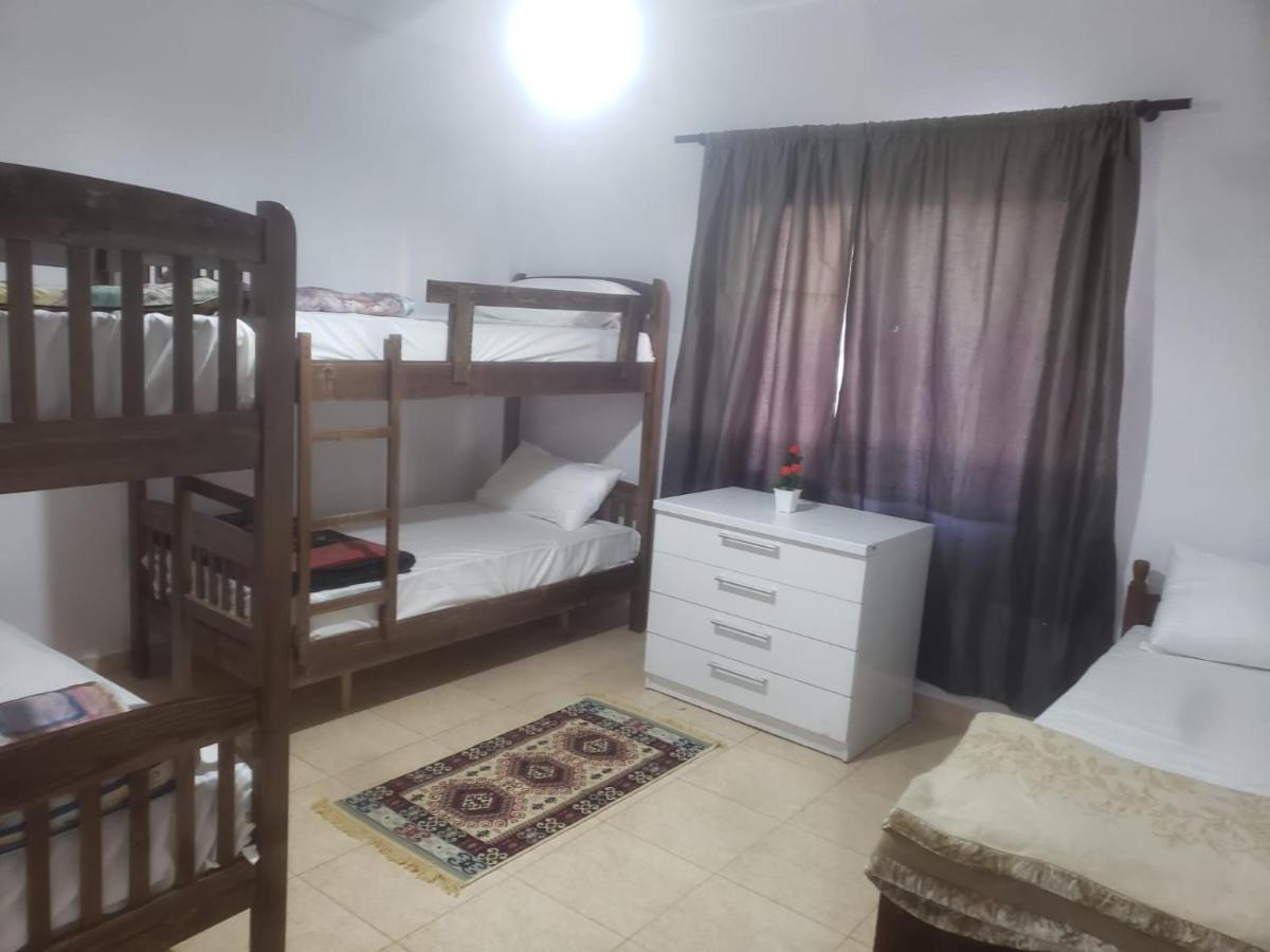 Hostel Split Rock Тирана Экстерьер фото